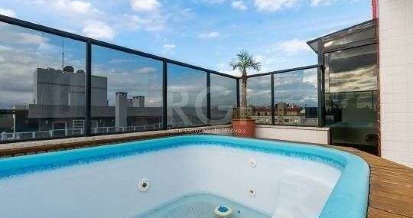 EXCELENTE COBERTURA COM 2 DORMITÓRIOS, PISCINA E 1 VAGA DE GARAGEM.