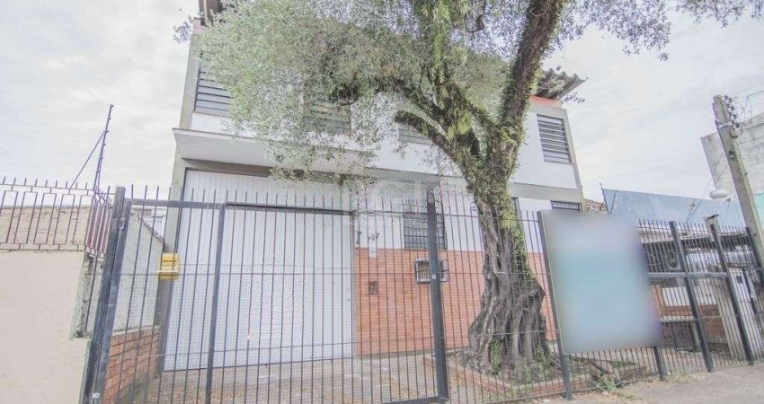 Galpão / Depósito / Armazém / Pavilhão à venda Avenida Madrid, Navegantes - Porto Alegre