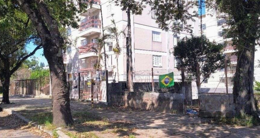 Terreno à venda na Rua Dário Totta, 556, Teresópolis, Porto Alegre