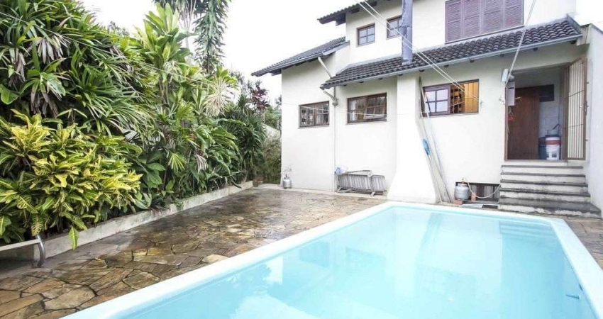 Casa 3 dormitórios à venda no Bairro Parque Santa Fé - Porto Alegre