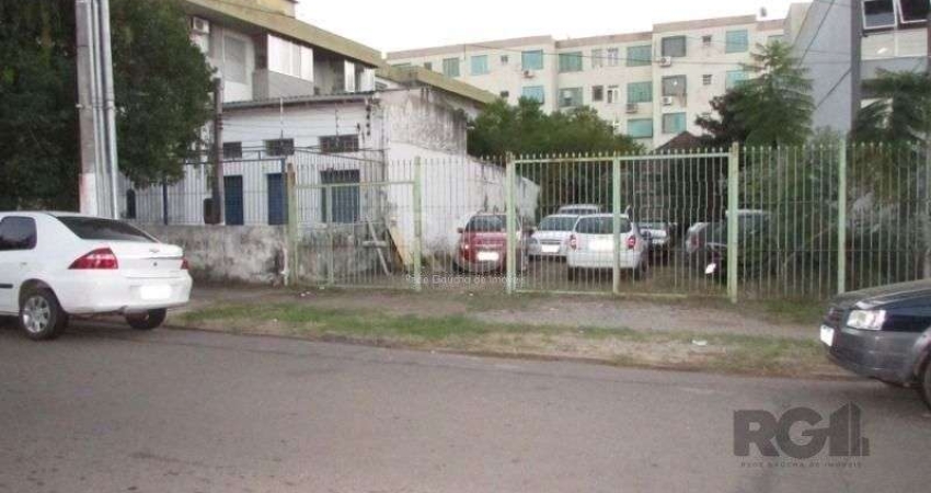 Terreno à venda na Rua Vinte e Cinco de Julho, 80, Santa Maria Goretti, Porto Alegre