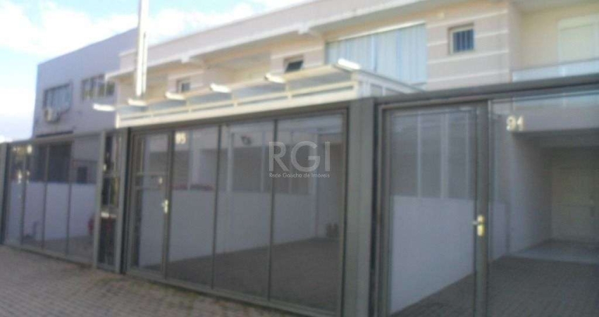 Casa com 3 dormitórios para comprar , 158 m² por R$ 690.000,00 - Sarandi - Porto Alegre/RS