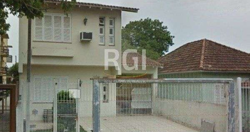 Casa com 3 quartos à venda na Rua Fernando Abbott, 450, Cristo Redentor, Porto Alegre