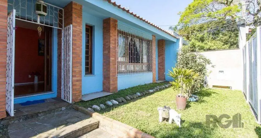 Casa com 3 quartos à venda na Rua Liane Alves, 50, Ipanema, Porto Alegre