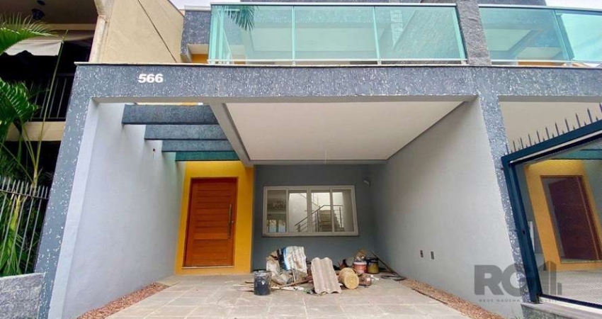 Casa com 3 quartos à venda na Avenida José Gertum, 566, Chácara das Pedras, Porto Alegre