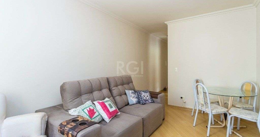Apartamento no bairro Petrópolis de 1 dormitório desocupado