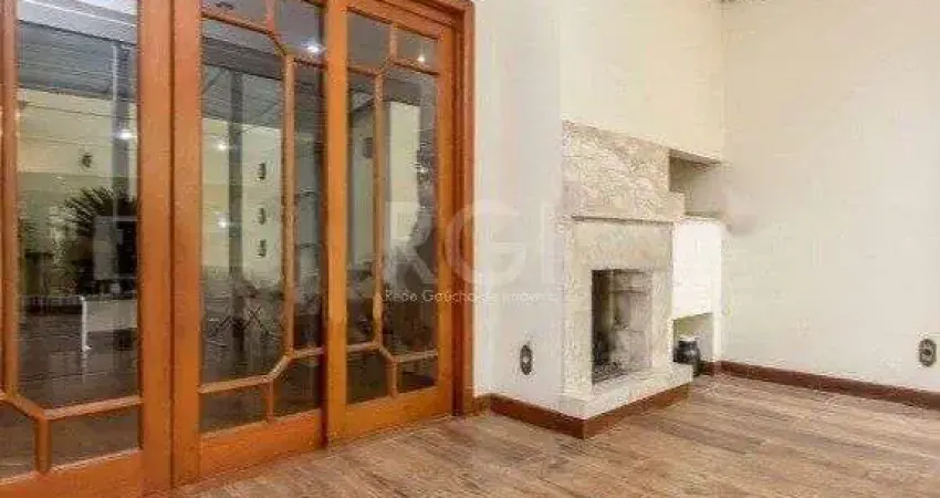 Casa para venda - 250m², 5 dormitórios, sendo 1 suites, 4 vagas - sarandi