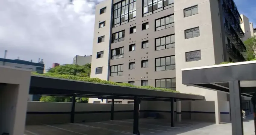 Apartamento para Venda - 101m², 3 dormitórios, sendo 3 suites, 2 vagas - Menino Deus