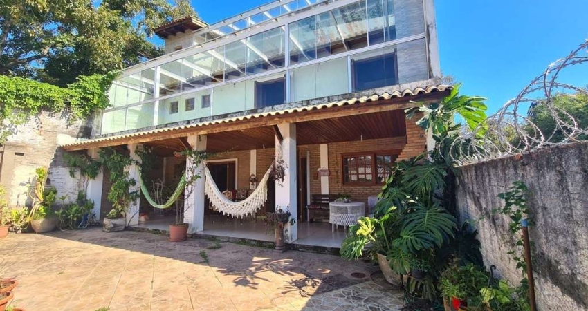 Casa com 4 quartos à venda na Rua Santa Cruz, 33, Santa Tereza, Porto Alegre
