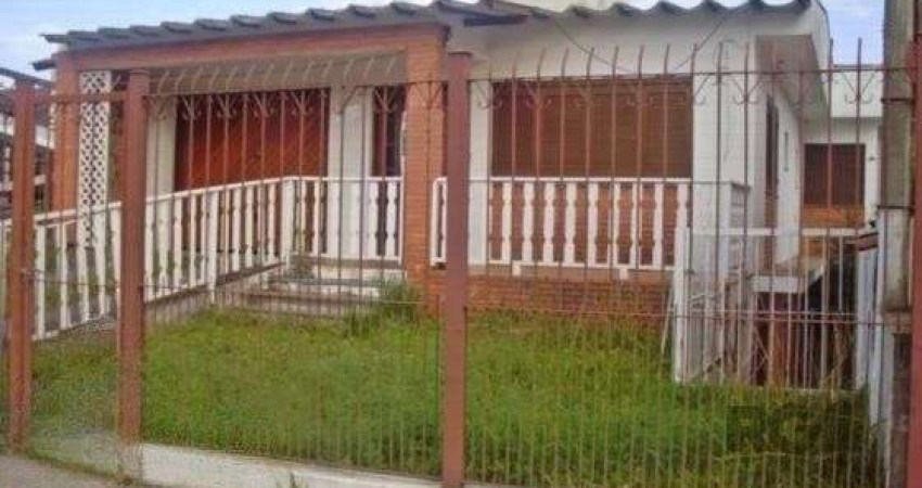 Casa para Venda - 218m², 5 dormitórios, sendo 1 suites, 2 vagas - Vila Nova