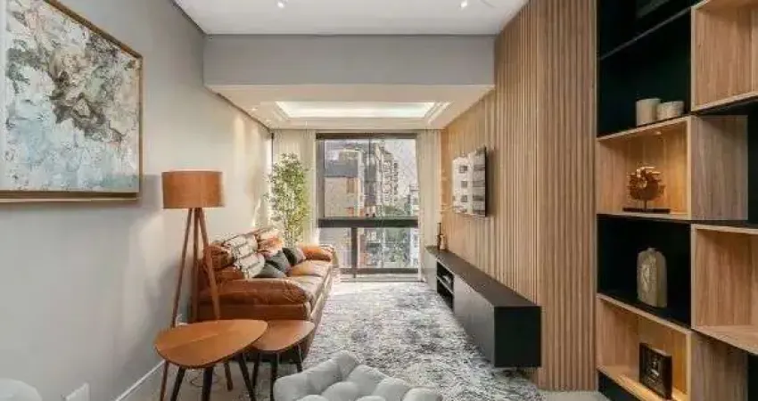 Vende-se cobertura com 2 dormitórios, sendo 1 suíte no bairro auxiliadora