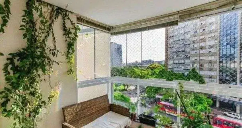 Apartamento de frente com vista panorâmica, sacada,3 dormitórios,1suíte para venda no bairro centro histórico em porto alegre/rs.