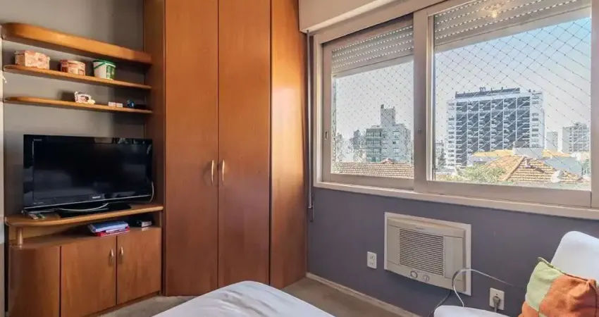 Apartamento com 3 dormitórios e elevador no bairro rio branco