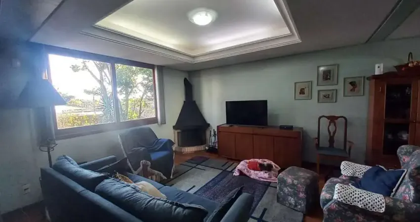 Casa com 3 quartos à venda na Rua Doutor Mário Totta, 416, Tristeza, Porto Alegre