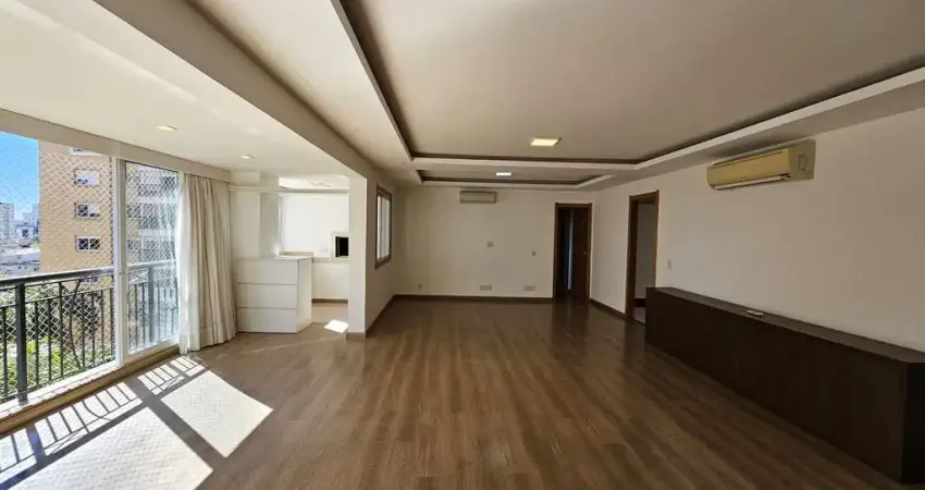 Apartamento com 3 quartos à venda na Avenida Túlio de Rose, 330, Jardim Europa, Porto Alegre