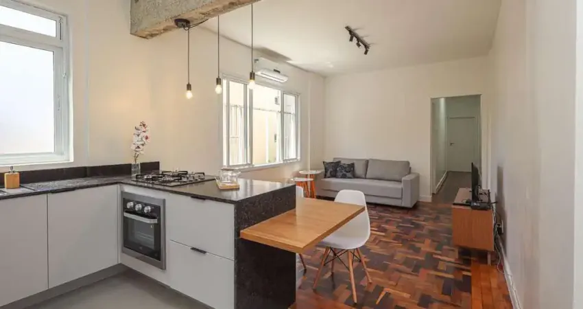 Apartamento com 2 quartos à venda na Rua Coronel Fernando Machado, 995, Centro Histórico, Porto Alegre