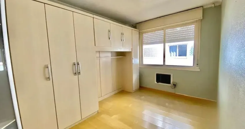 Apartamento com 2 quartos à venda na Rua Sapê, 302, Passo da Areia, Porto Alegre