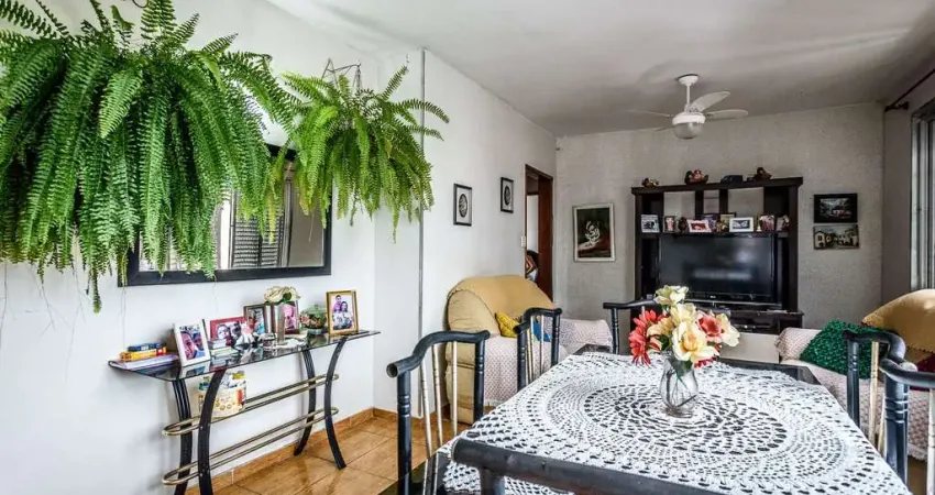 Apartamento com 3 quartos à venda na Rua Roque Calage, 190, Passo da Areia, Porto Alegre