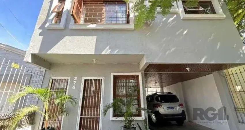 Casa com 4 quartos à venda na Rua Coronel Jaime da Costa Pereira, 376, Partenon, Porto Alegre