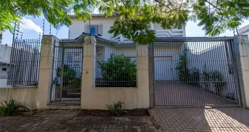 Casa com 4 quartos à venda na Rua das Bromélias, 184, Moinhos De Vento, Canoas