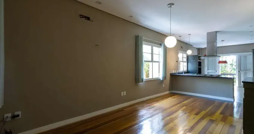 Bela casa térrea, 2 dormitórios e 1 suite - parte alta do bairro espirito santos