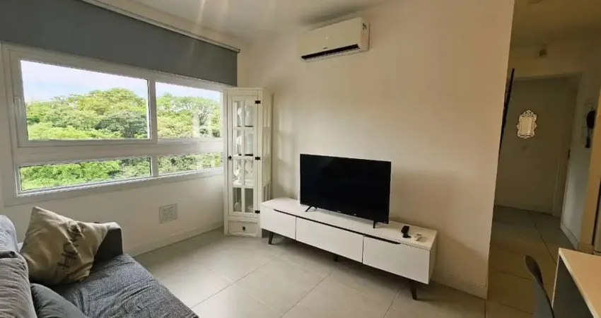 Apartamento mobiliado, 2 dormitórios, com vaga escriturada - cidade baixa