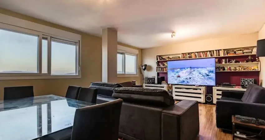 Apartamento com 3 quartos à venda na Rua Duque de Caxias, 1304, Centro Histórico, Porto Alegre