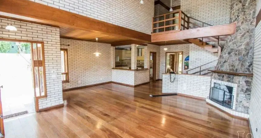 Sobrado à venda com 3 quartos, 1 suite, 4 vagas de garagem - vila conceição