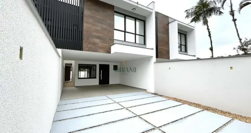 Sobrado com 3 dormitórios à venda, 162m² por R$ 990.000,00 - Saguaçu - Joinville/SC