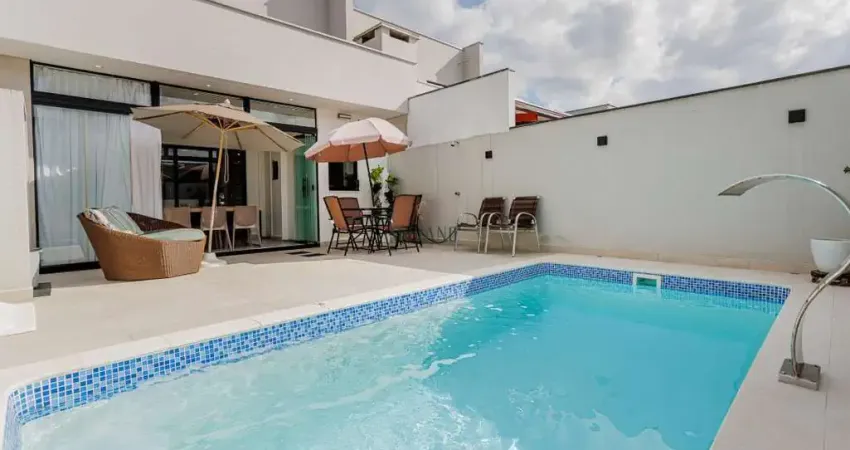 Sobrado com 3 dormitórios à venda, 144m² por R$ 1.499.000,00 - Saguaçu - Joinville/SC