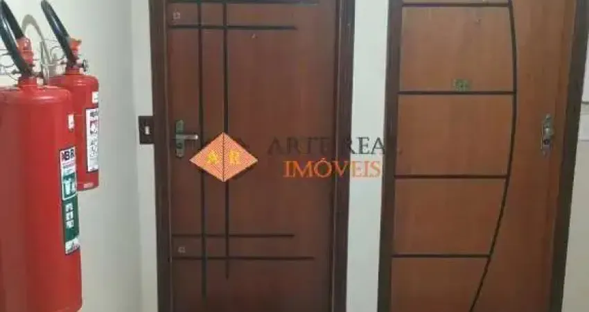 Apartamento Vila Carmosina - 57m², com vaga