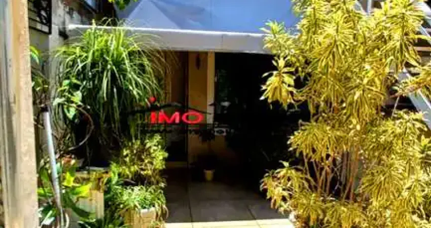 Casa de vila aceita propostas pra pagamento à vista,pechincha, rio de janeiro-rj: 2 quartos, 1 suíte, 1 sala, 2 banheiros, 1 vaga de garagem - 107m².