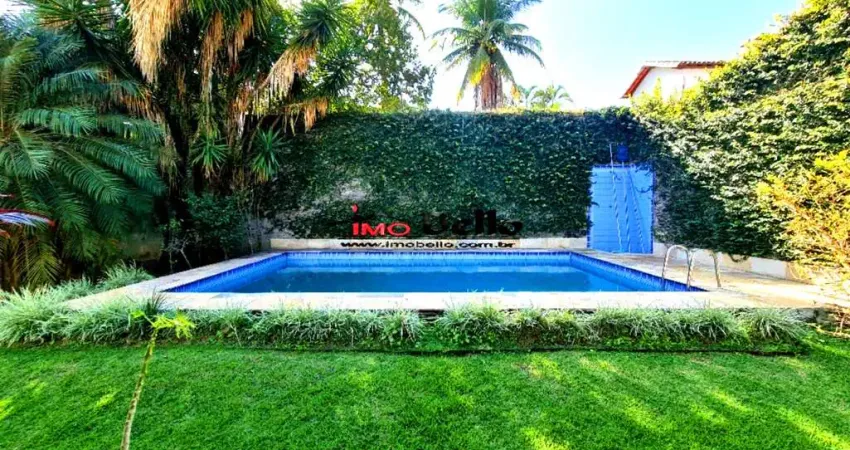 Imperdível casa em condomínio de luxo no anil, rio de janeiro-rj: 4 quartos, 1 suíte, 3 salas, 5 banheiros, 2 vagas, 478 m².