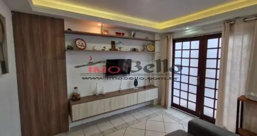 Casa de luxo em condomínio na freguesia jacarepaguá - rj: 3 quartos, 1 suíte, 3 banheiros, 3 vagas, 233m².