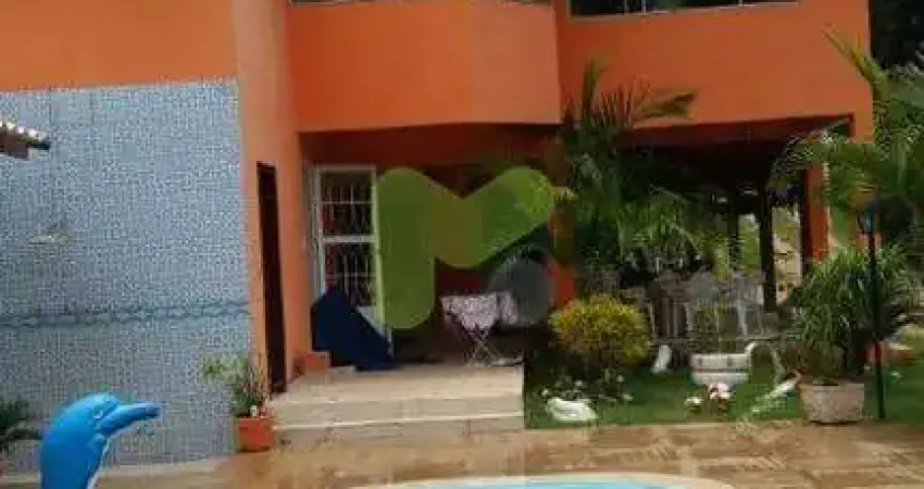 Chácara em Localização Privilegiada Uma oportunidade única para quem valoriza lazer, tranquilidade e natureza.