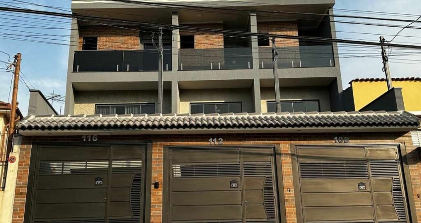 Sobrado na Região da Vila São Francisco com  3 dormitórios e 2 vagas