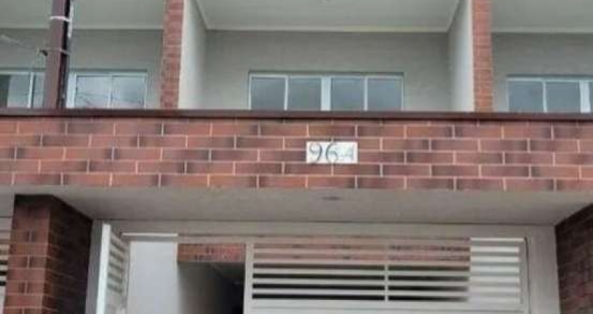 Sobrado com 3 Quartos e 4 banheiros à Venda, 170 m² por R$ 850.000