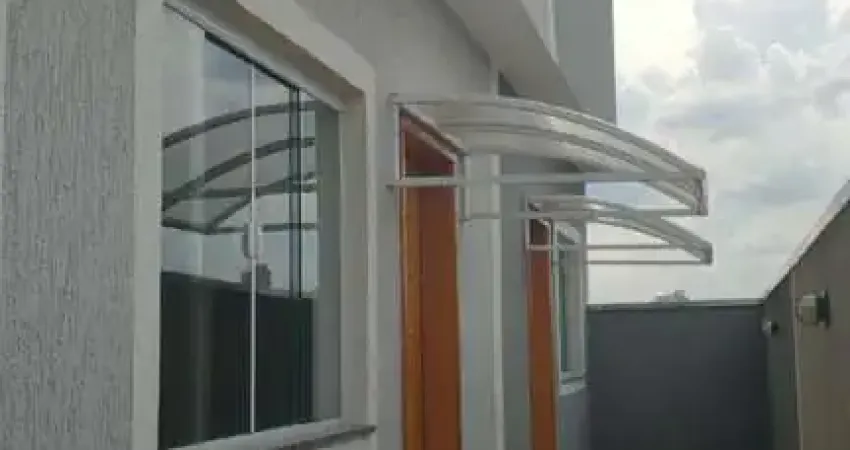 SOBRADO EM CONDOMINIO NA REGIÃO PENHA COM 02 SUÍTES, 1 VAGA, 65M²