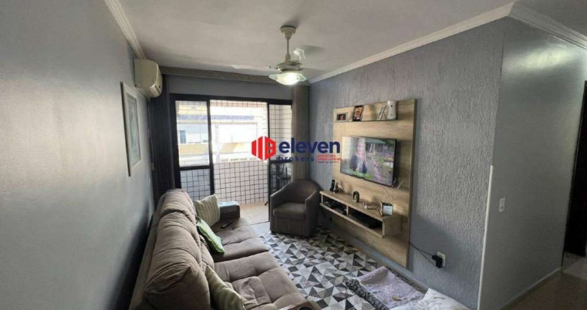 Apartamento de 2 Quartos, 2 Banheiros, com 2 Elevadores, de Frente, com Piscina e Churrasqueira - Uma Suíte[