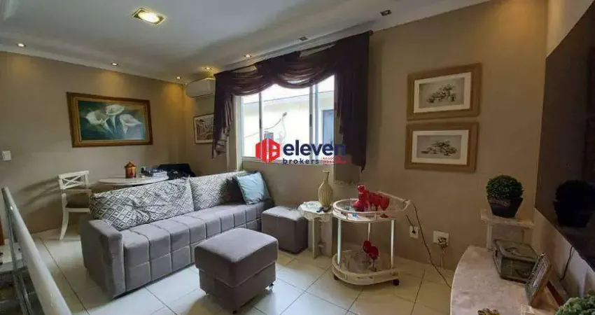 Casa sobreposta alta à venda, 100 m², 3 quartos sendo 1 suíte, Vila Voturuá, São Vicente/SP.