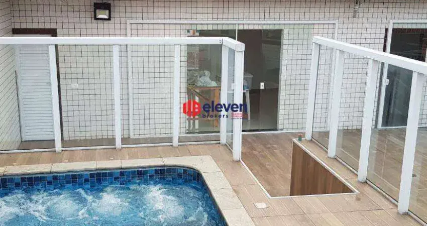 Oportunidade Única ! Sobrado Novo e Espaçoso com Terraço e Piscina no Centro de São Vicente-SP