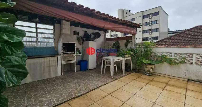 Sobrado Duplex para Retrofit com 4 Dormitórios e Área de Lazer no Andar Superior – Em Santos