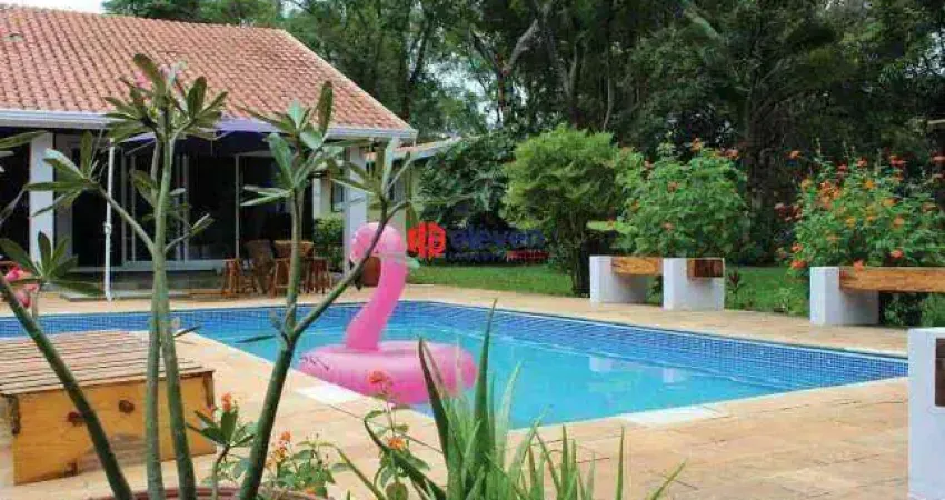 Chácara à venda, 5 quartos, 2 suítes, Costa Azul I - Avaré/SP