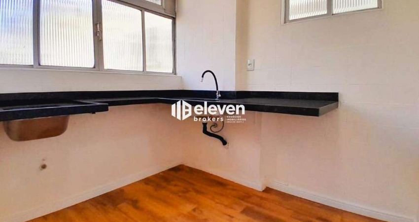 Apartamento na Ponta da Praia - 01 Dormitório
