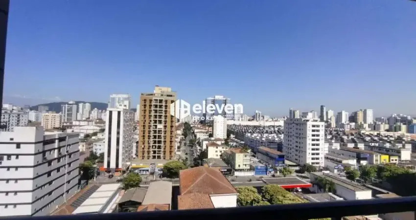 Apartamento Duplex, 4 dormitórios, em andar alto, com piscina