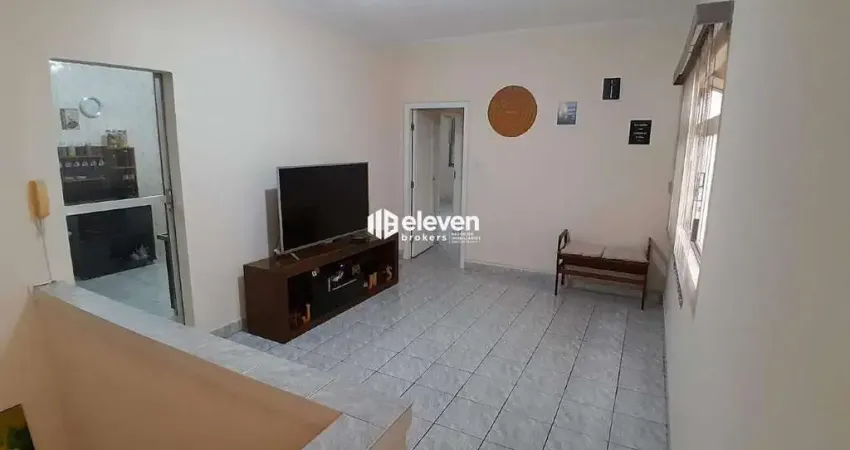 Casa Sobreposta à Venda na Ponta da Praia em Santos