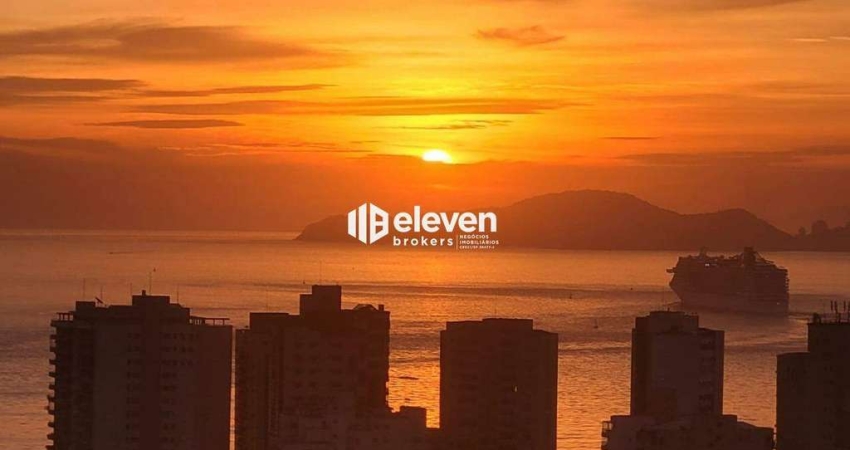 Apartamento com Suíte e Varanda Gourmet na Ponta da Praia – 2 Vagas Fechadas!