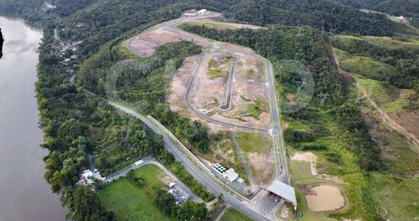 Terreno à venda no Belchior Central, Gaspar 