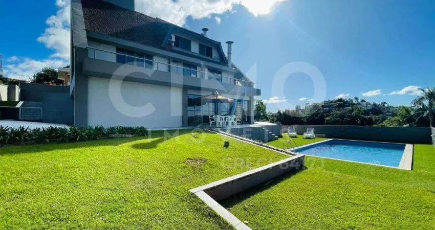 Casa com 4 suítes, piscina e vista panorâmica na ponta aguda – blumenau