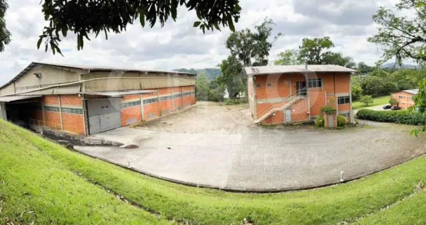 Galpão para locação – 5.000 m² com fácil acesso à br-470 blumenau